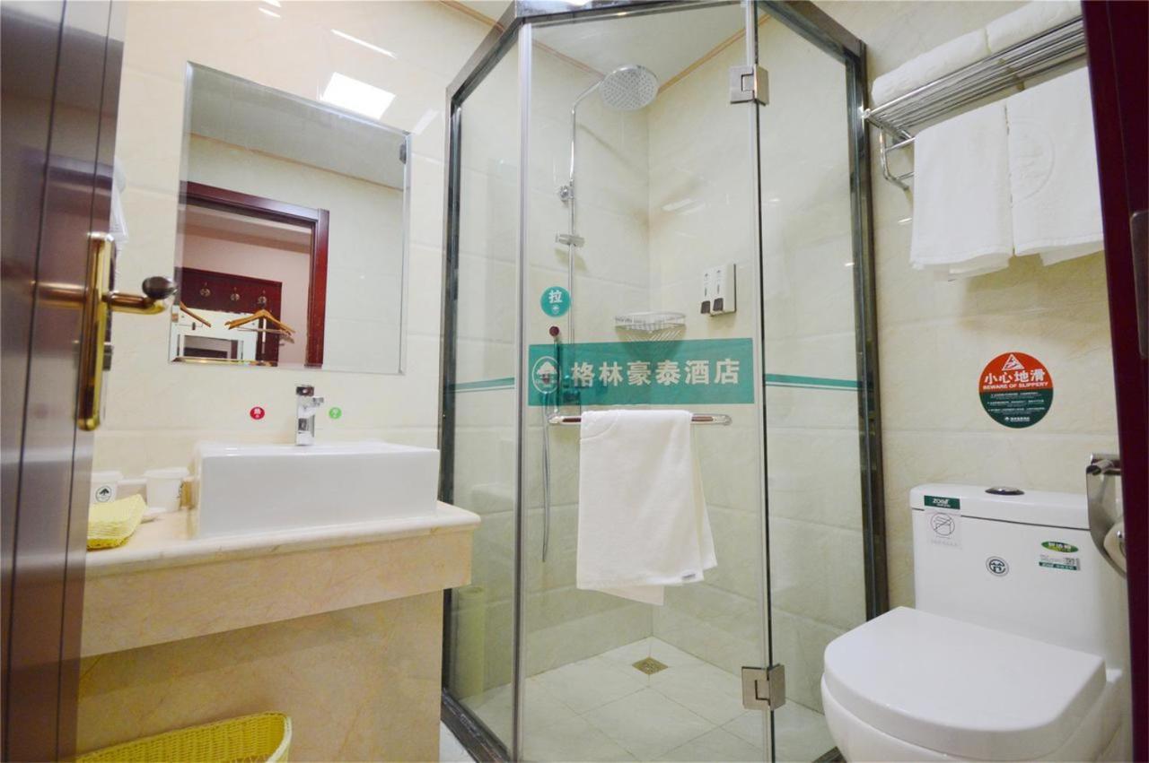 Greentree Inn Shanghai Pudong Airport Wild Animal Park Express Hotel Nanhui المظهر الخارجي الصورة