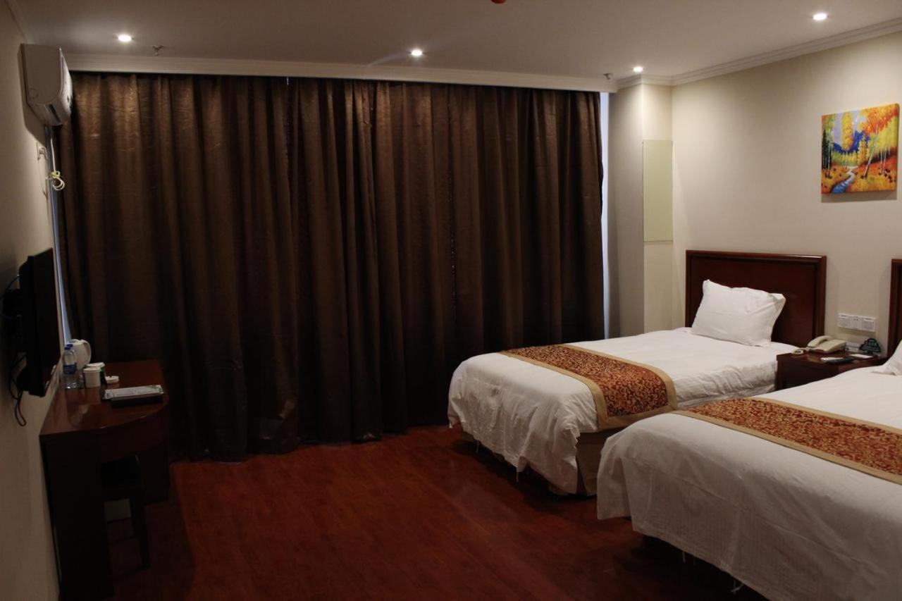 Greentree Inn Shanghai Pudong Airport Wild Animal Park Express Hotel Nanhui المظهر الخارجي الصورة